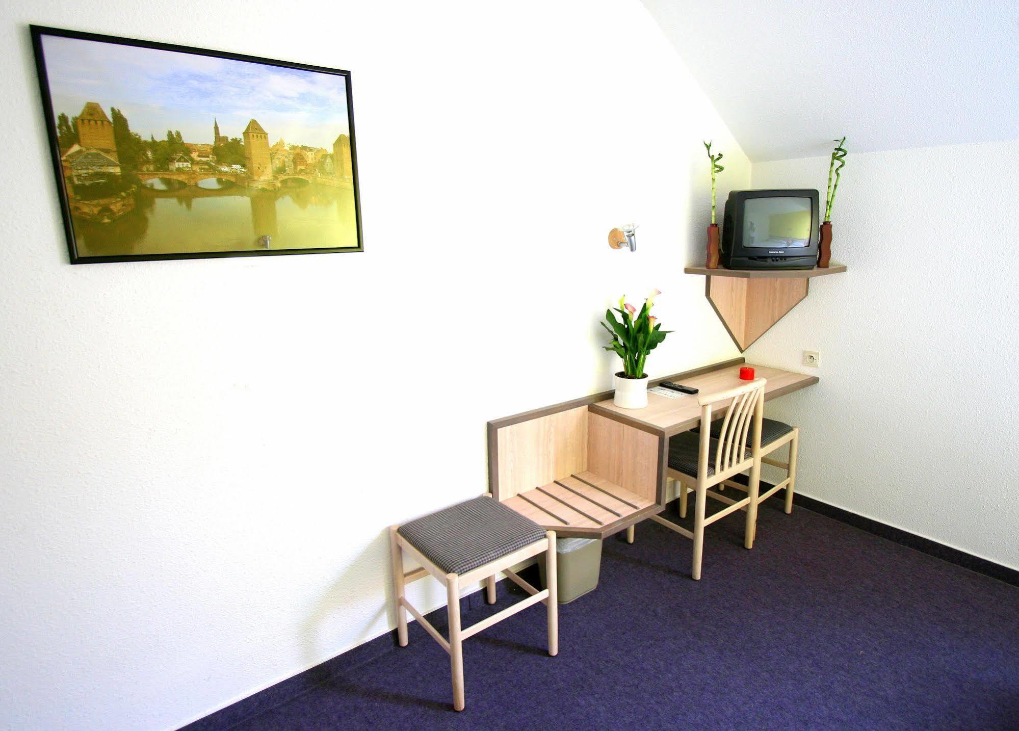 East Hotel Hoenheim Dış mekan fotoğraf